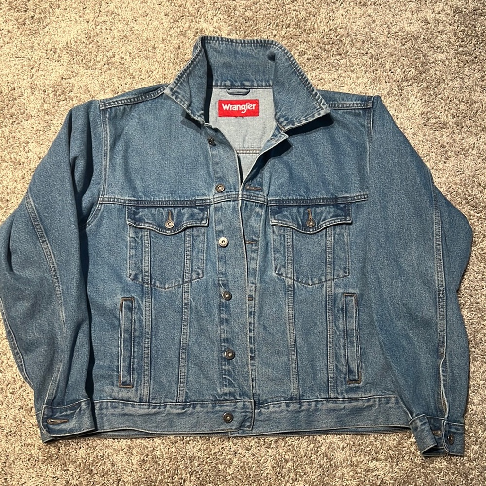 Wrangler Jean Jacket Size Large